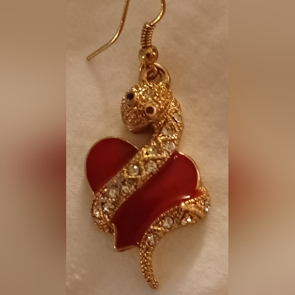 New Golden Crystal Bow Heart Kitty Necklace+Red Heart Wrapped Snake Earrings Set - Picture 4 of 15